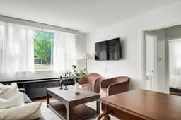 Bright 2BR – Walk to Downtown Kingston & Lake!