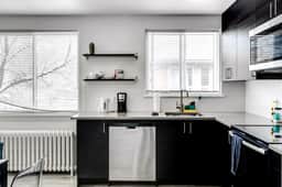 Bright 3BR Suite - Central Ottawa - Monthly Stays